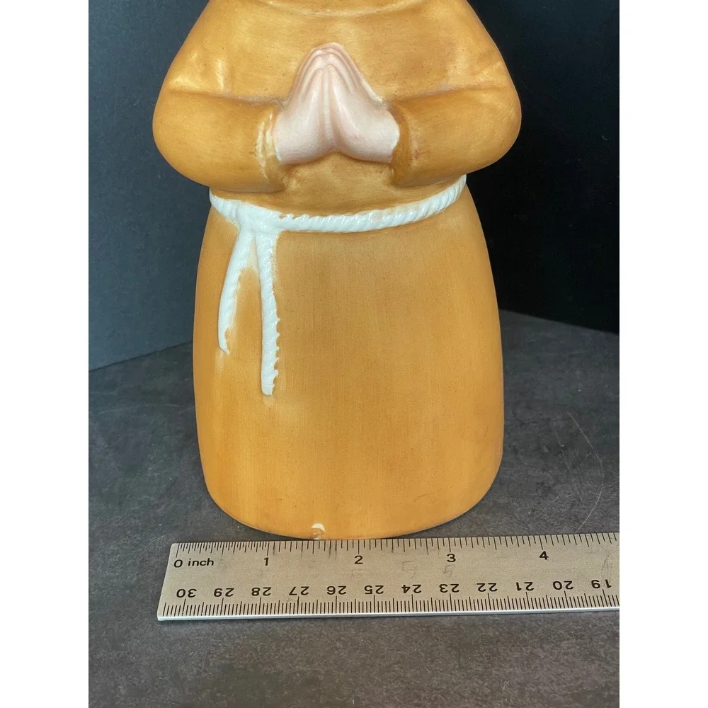 Unbranded vintage ceramic